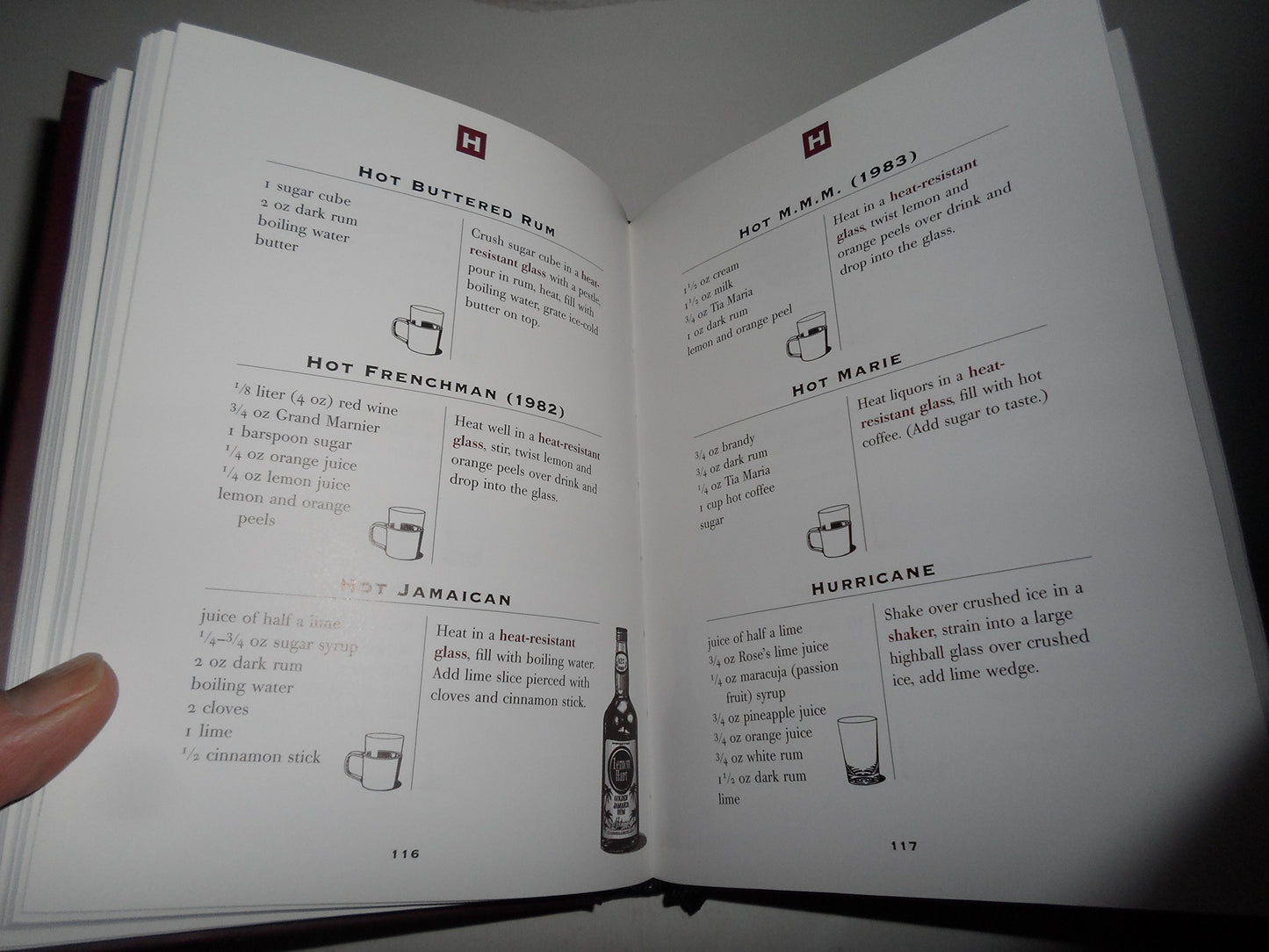 American Bar: The Artistry of Mixing Drinks