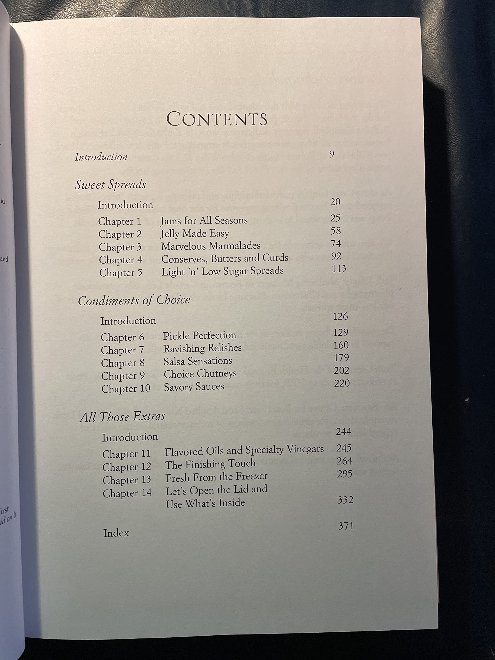 The Complete Book of Small-Batch Preserving: Over 300 Recipes to Use Year-Round