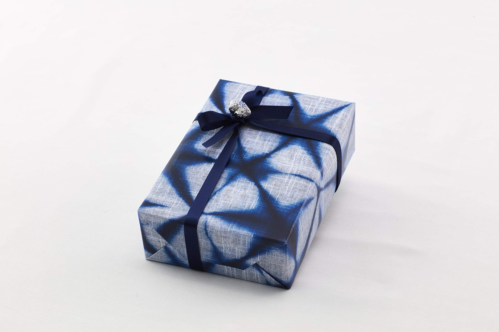 Japanese Shibori Gift Wrapping Papers - 12 Sheets: 18 x 24 inch (45 x 61 cm) Wrapping Paper