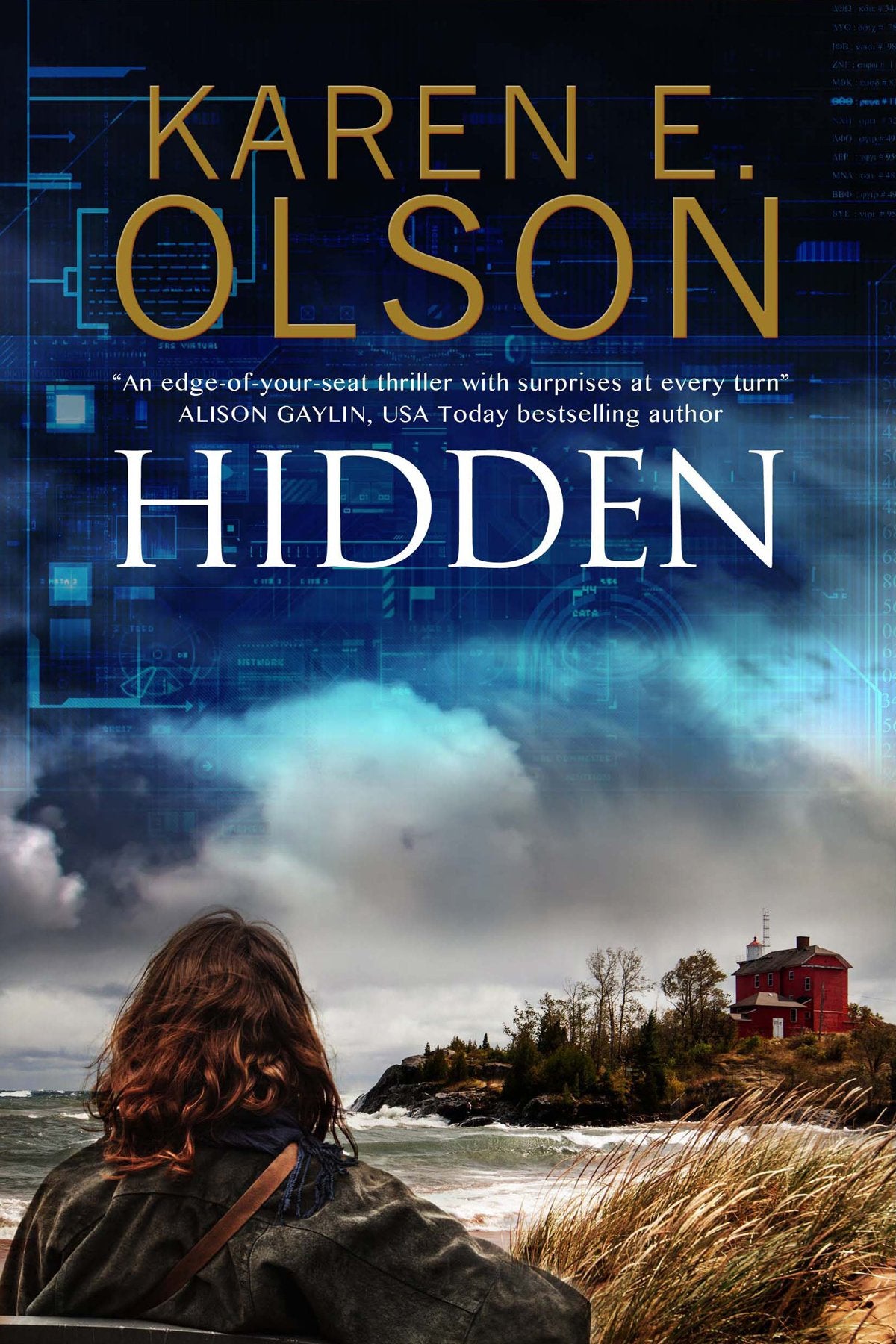 Hidden (A Black Hat Thriller, 1)