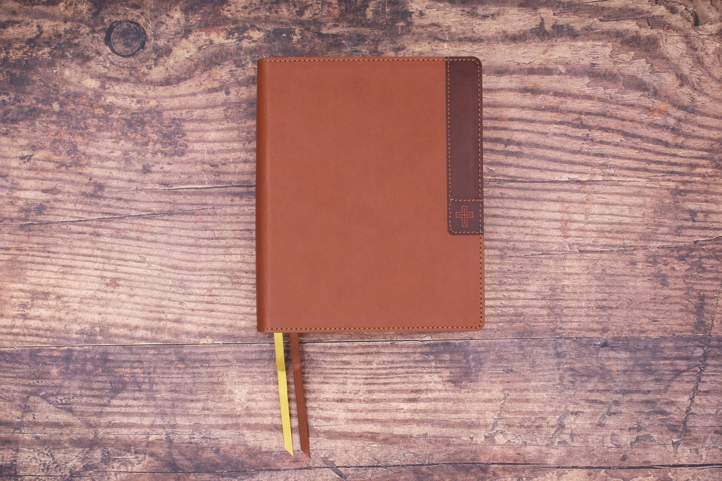 NIV, Journal the Word Bible (Perfect for Note-Taking), Large Print, Leathersoft, Brown, Red Letter, Comfort Print: Reflect, Take Notes, or Create Art Next to Your Favorite Verses