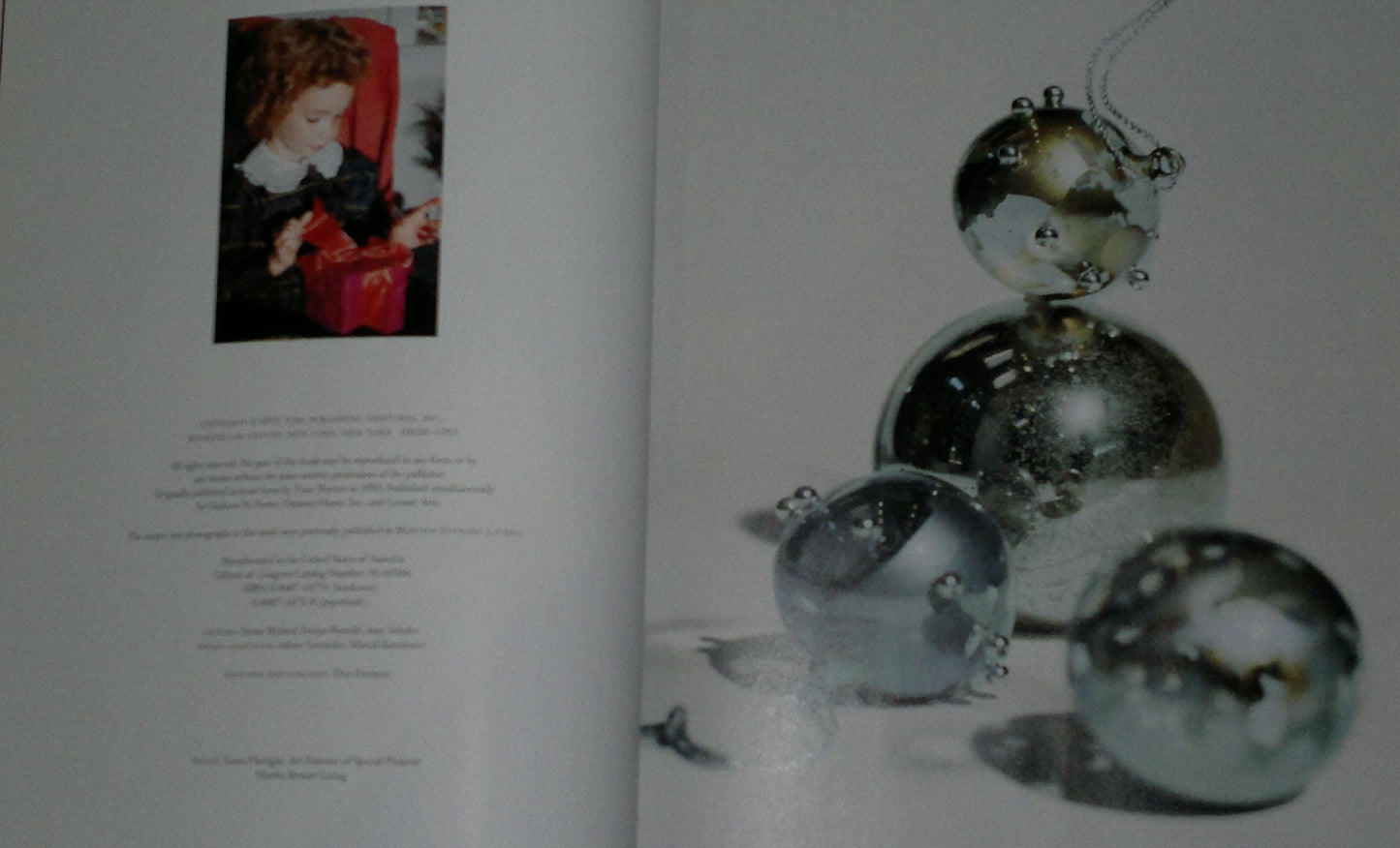 HANDMADE CHRISTMAS: THE BEST OF MARTHA STEWART LIVING