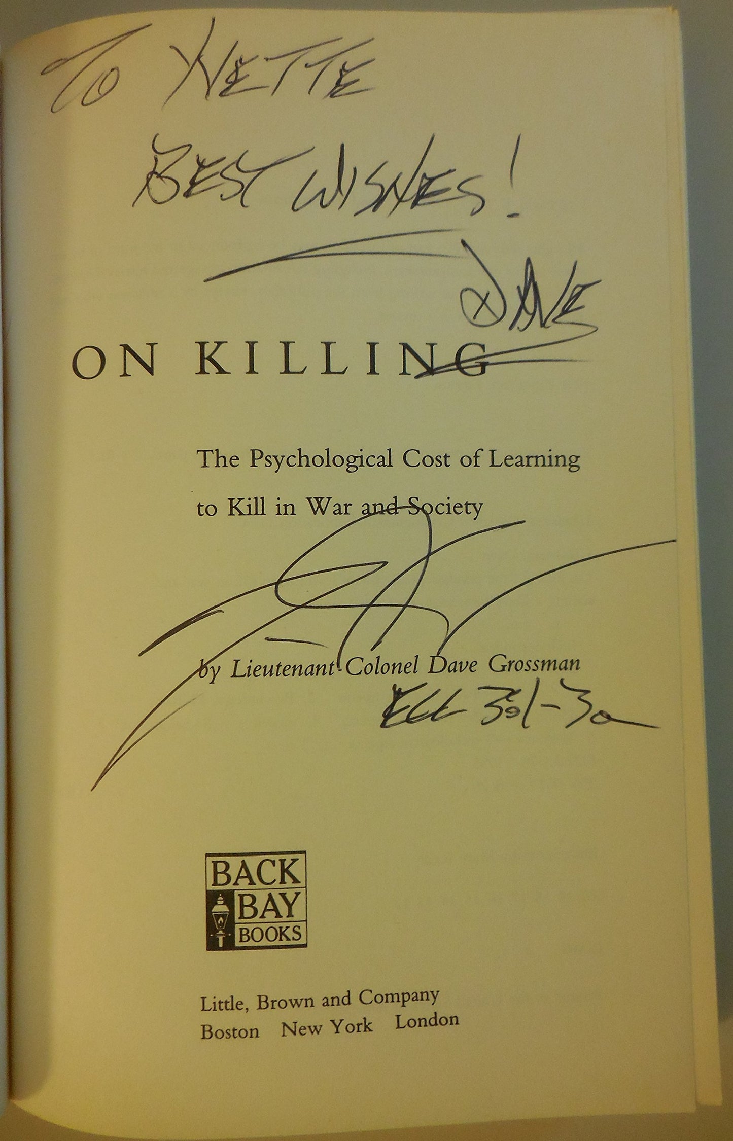 On Killing: The Psychological Cost of Learning to Kill in War and Society
