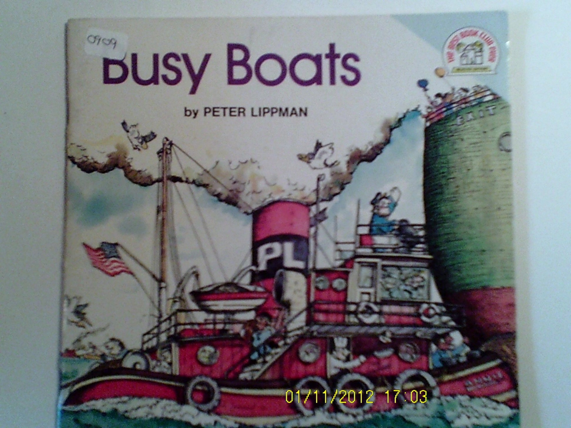 Busy boats (A Random House pictureback)