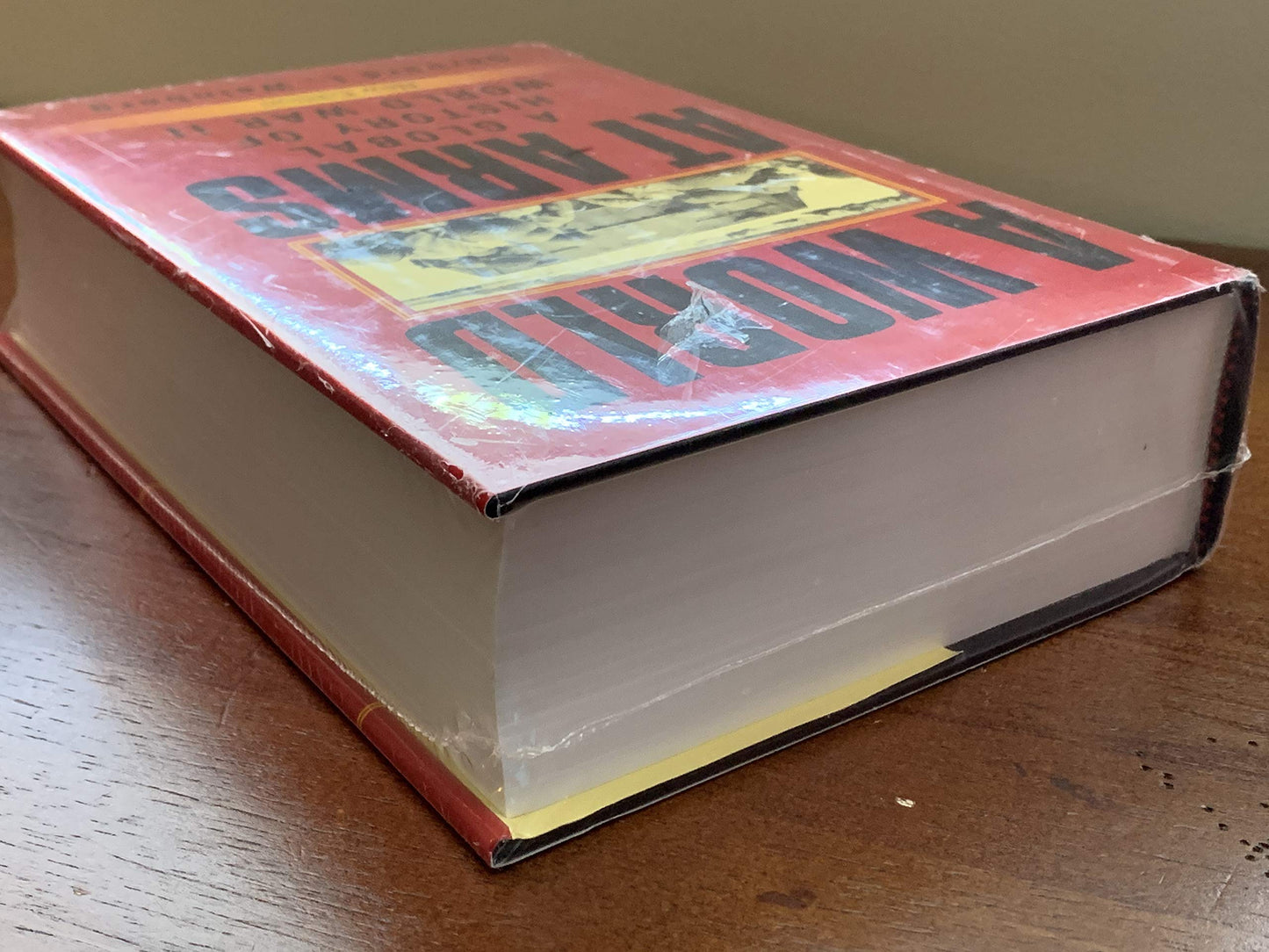 A World at Arms: A Global History of World War II