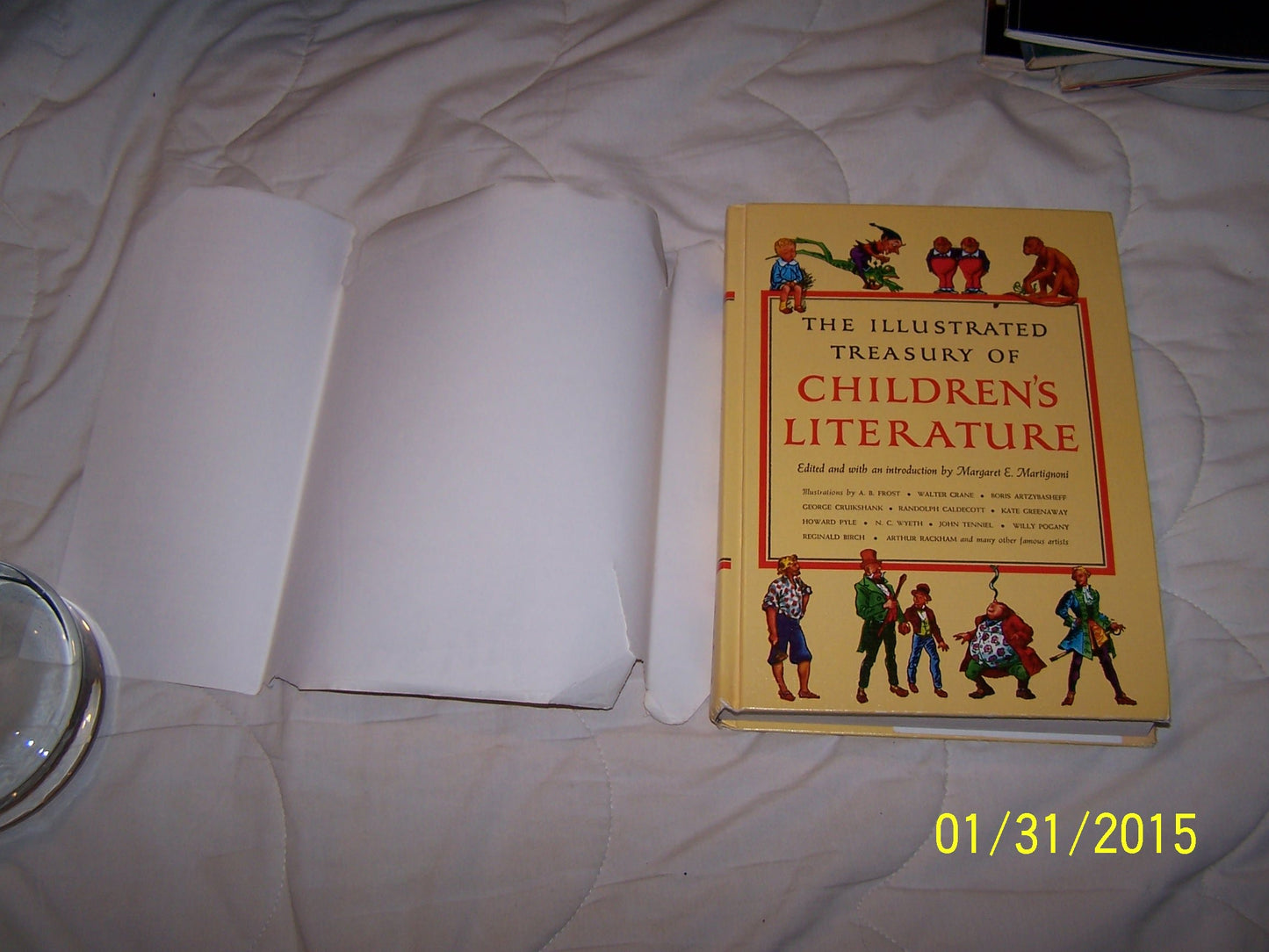 The Illustrated Treasury of Children's Literature by Margare