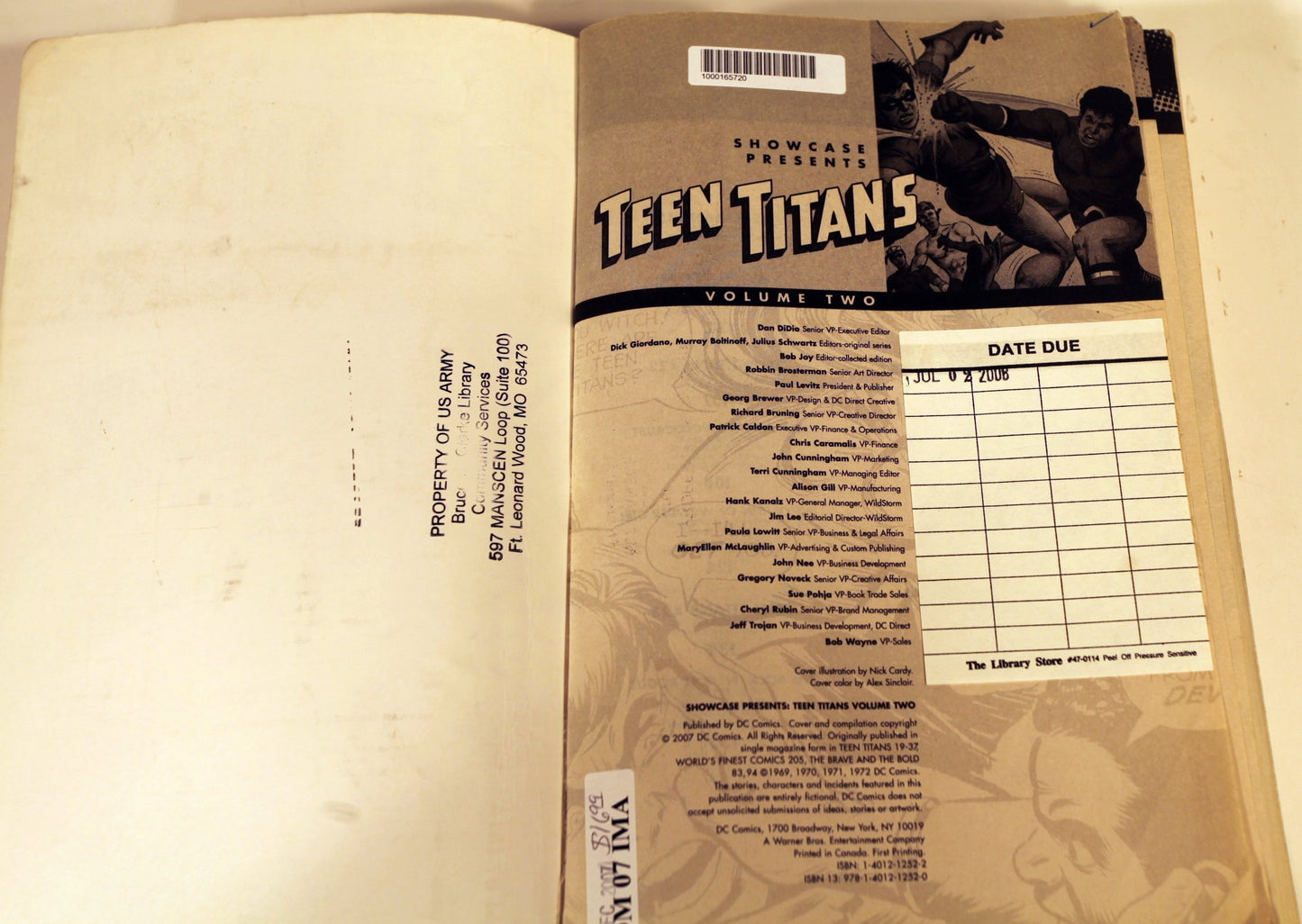 Showcase Presents Teen Titans 2