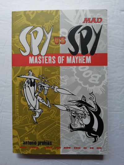 Spy vs Spy Masters of Mayhem (Mad)