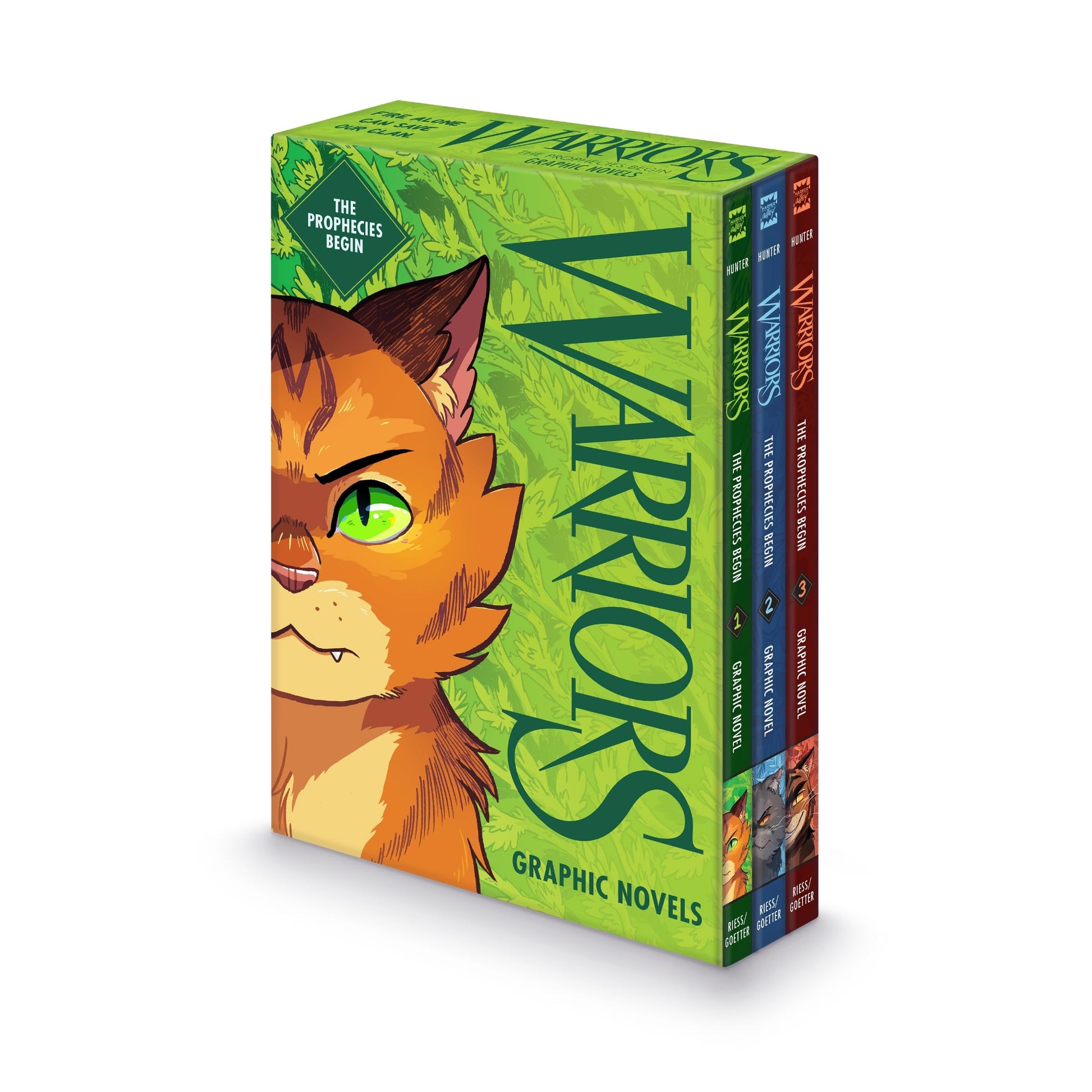 The Warriors Graphic Novel Box Set: The Prophecies Begin: The Complete First Arc, Books #1-#3