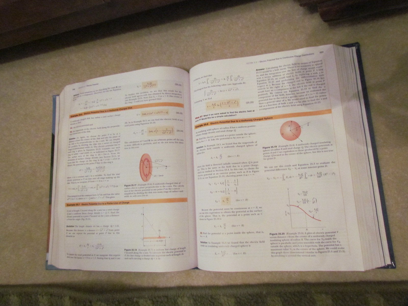 Physics for Scientists and Engineers (with PhysicsNOW and InfoTrac)