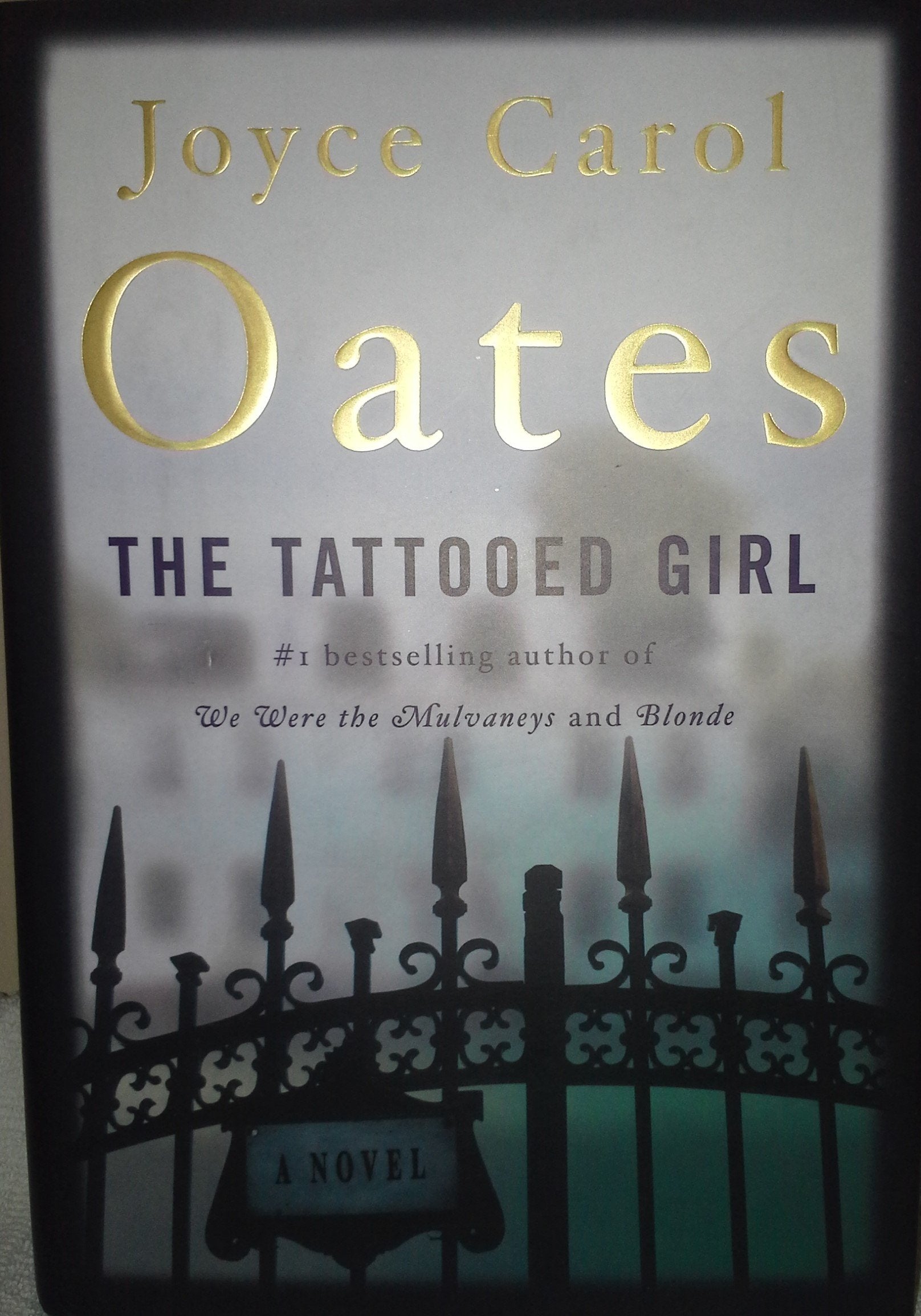 The Tattooed Girl: A Novel