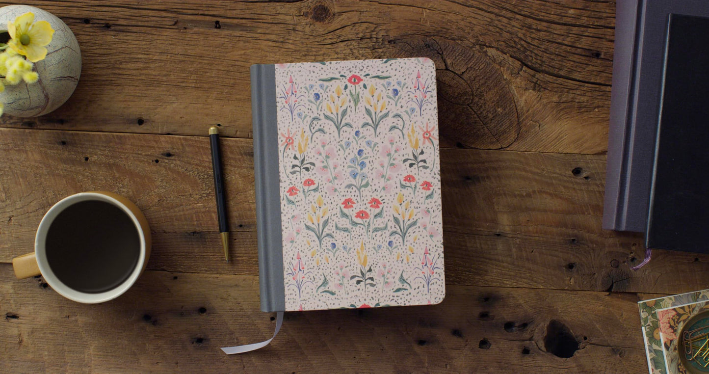 ESV Single Column Journaling Bible, Artist Series (Cloth over Board, Lulie Wallace, In Bloom)