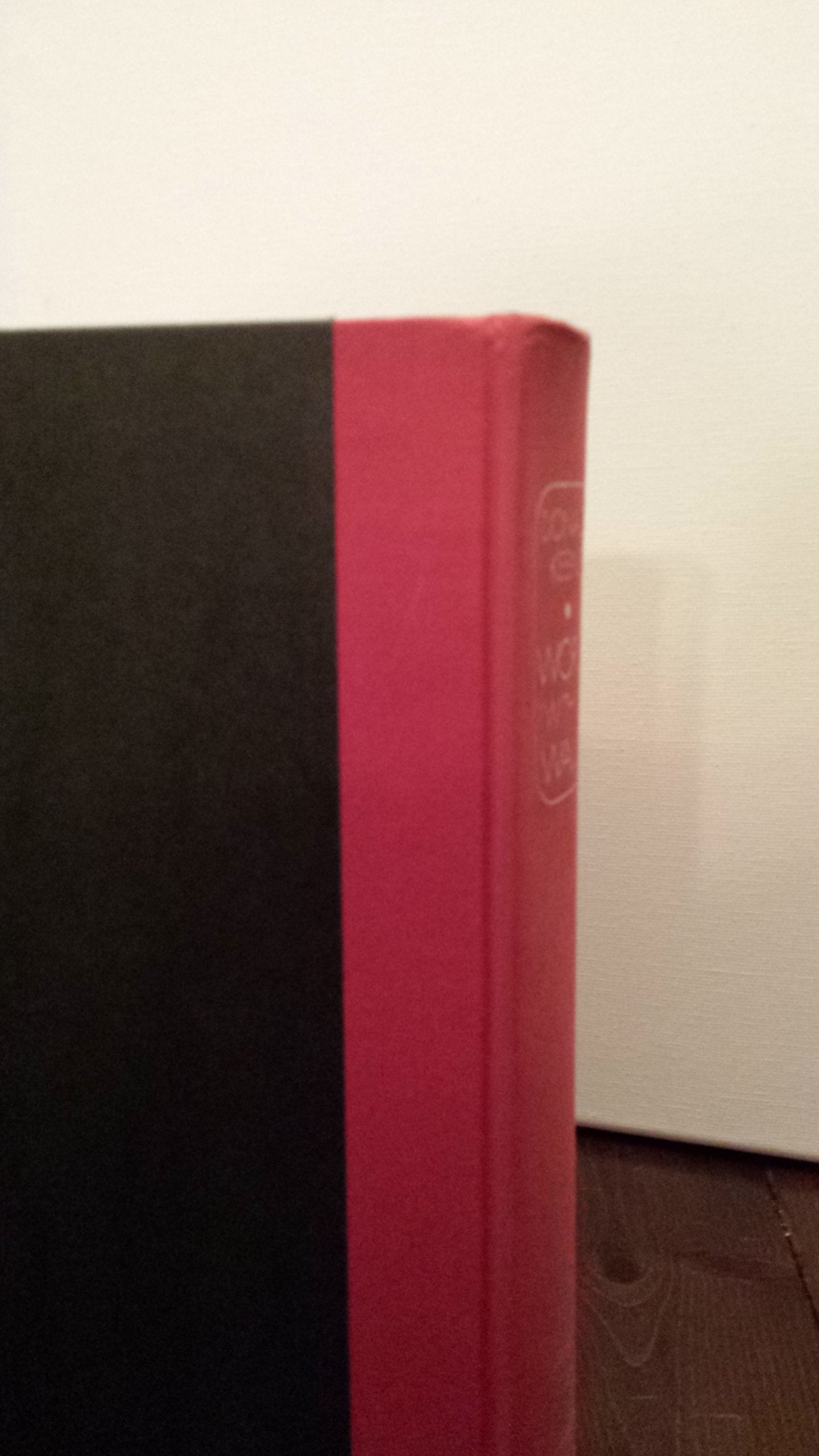 World Within Walls: Japanese Literature of the Pre-Modern Er