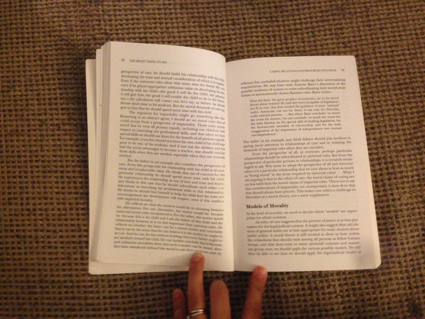 The Right Thing To Do: Basic Readings in Moral Philosophy by