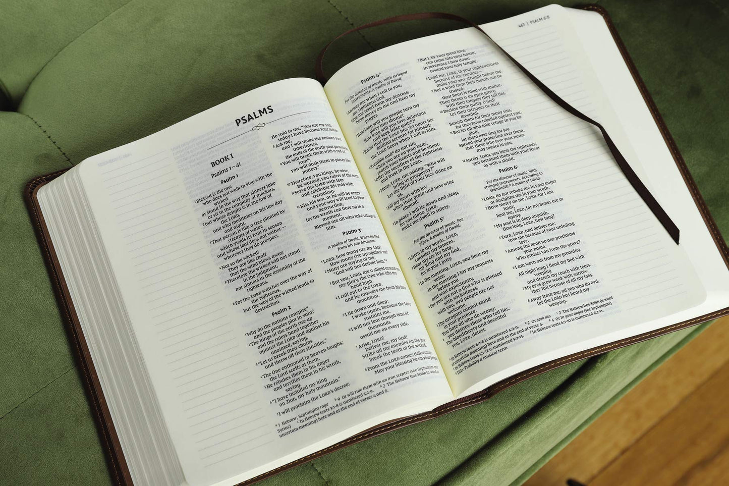 NIV, Journal the Word Bible (Perfect for Note-Taking), Double-Column, Leathersoft, Brown, Red Letter, Comfort Print: Reflect, Take Notes, or Create Art Next to Your Favorite Verses