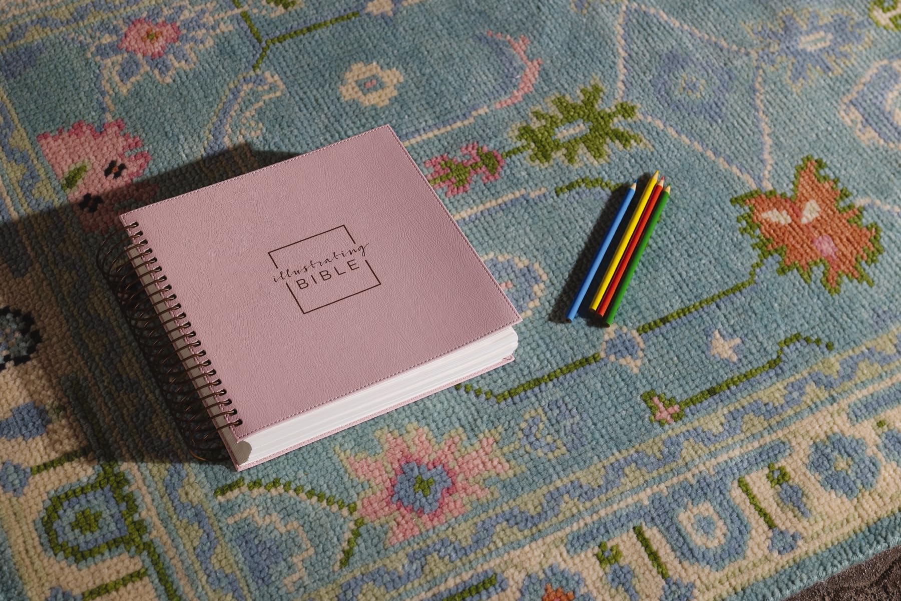 NIV, Spiral-bound Illustrating Bible, Leathersoft Spiral, Pink: Draw, Write, and Reflect Your Way Through Scripture