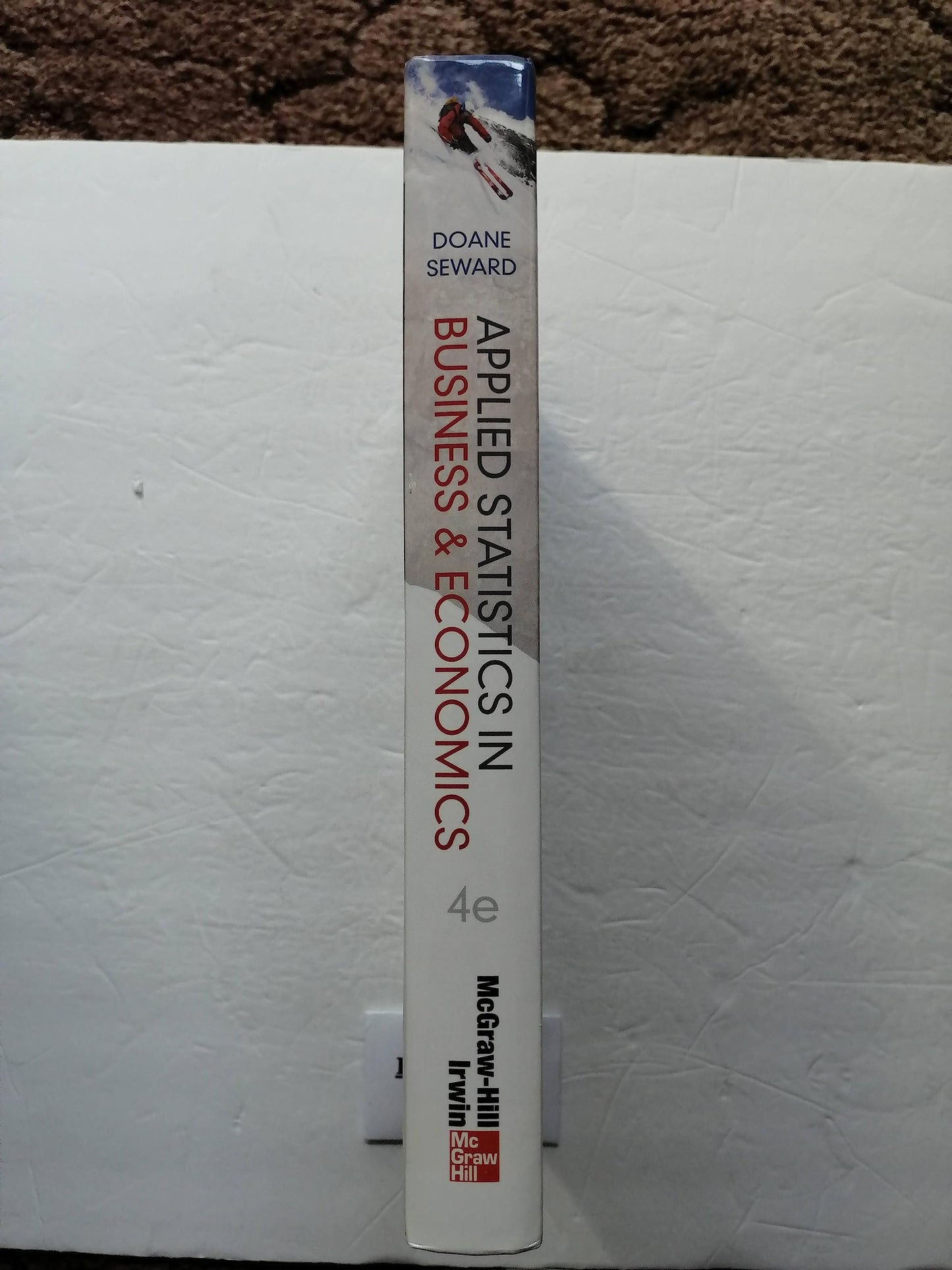 Applied Statistics in Business and Economics
