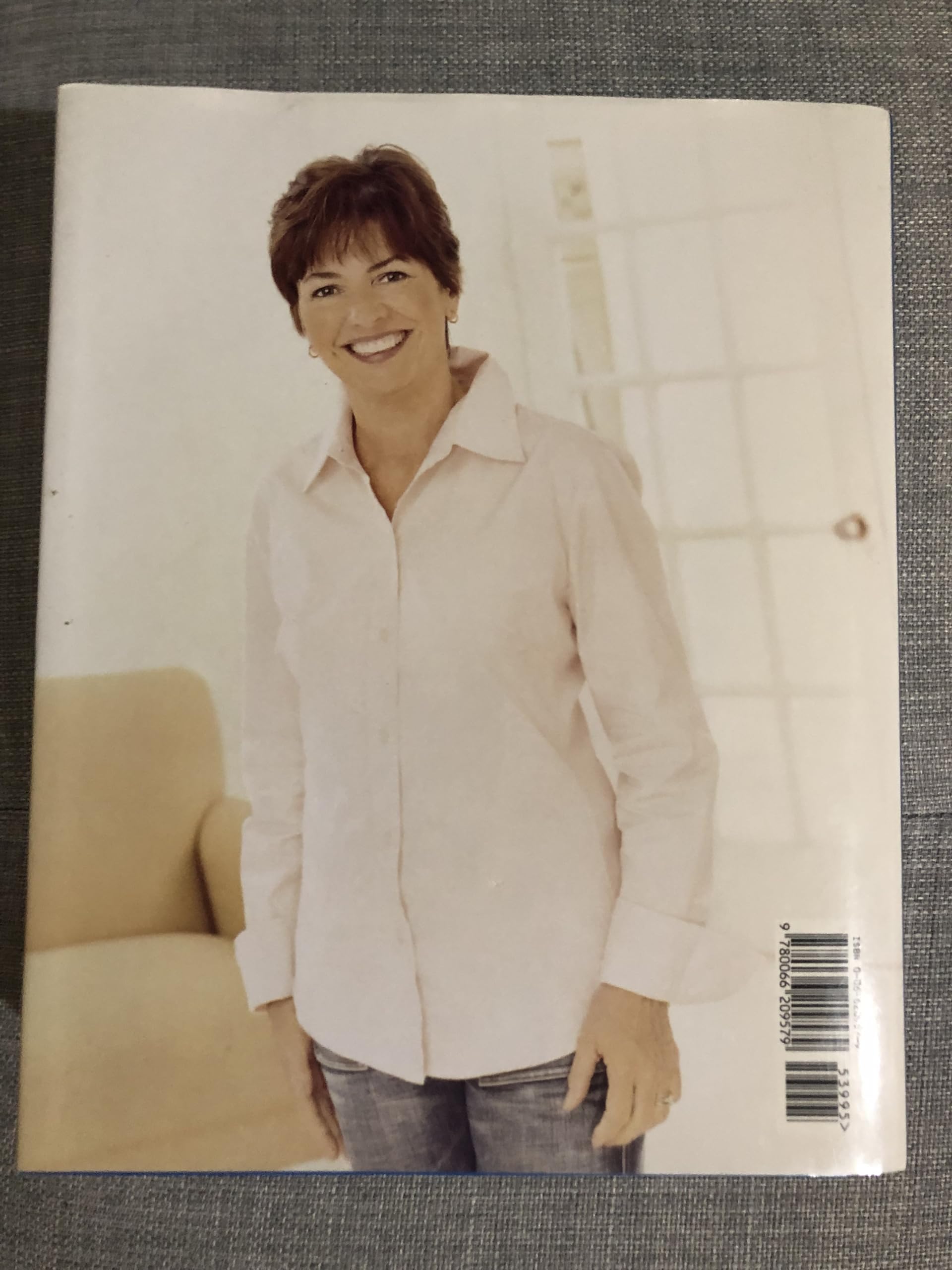 Emily Post's Etiquette, 17th Edition (Thumb Indexed)