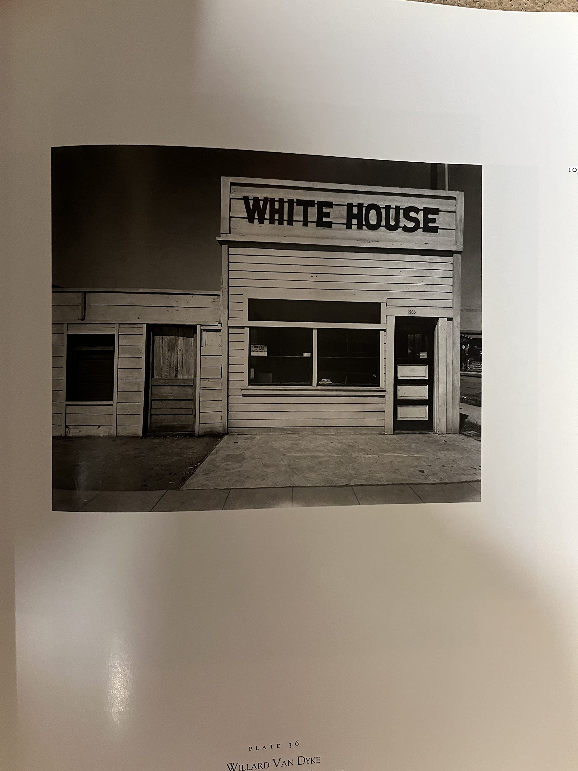 Seeing Straight: The F.64 Revolution in Photography