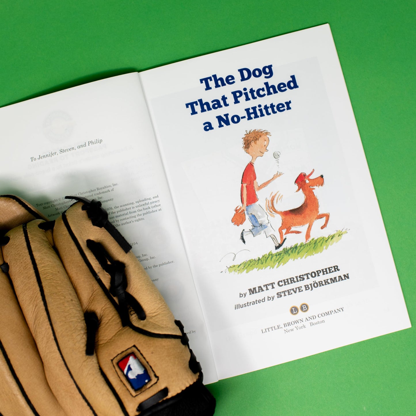 The Dog That Pitched a No-Hitter (Passport to Reading Level 3)