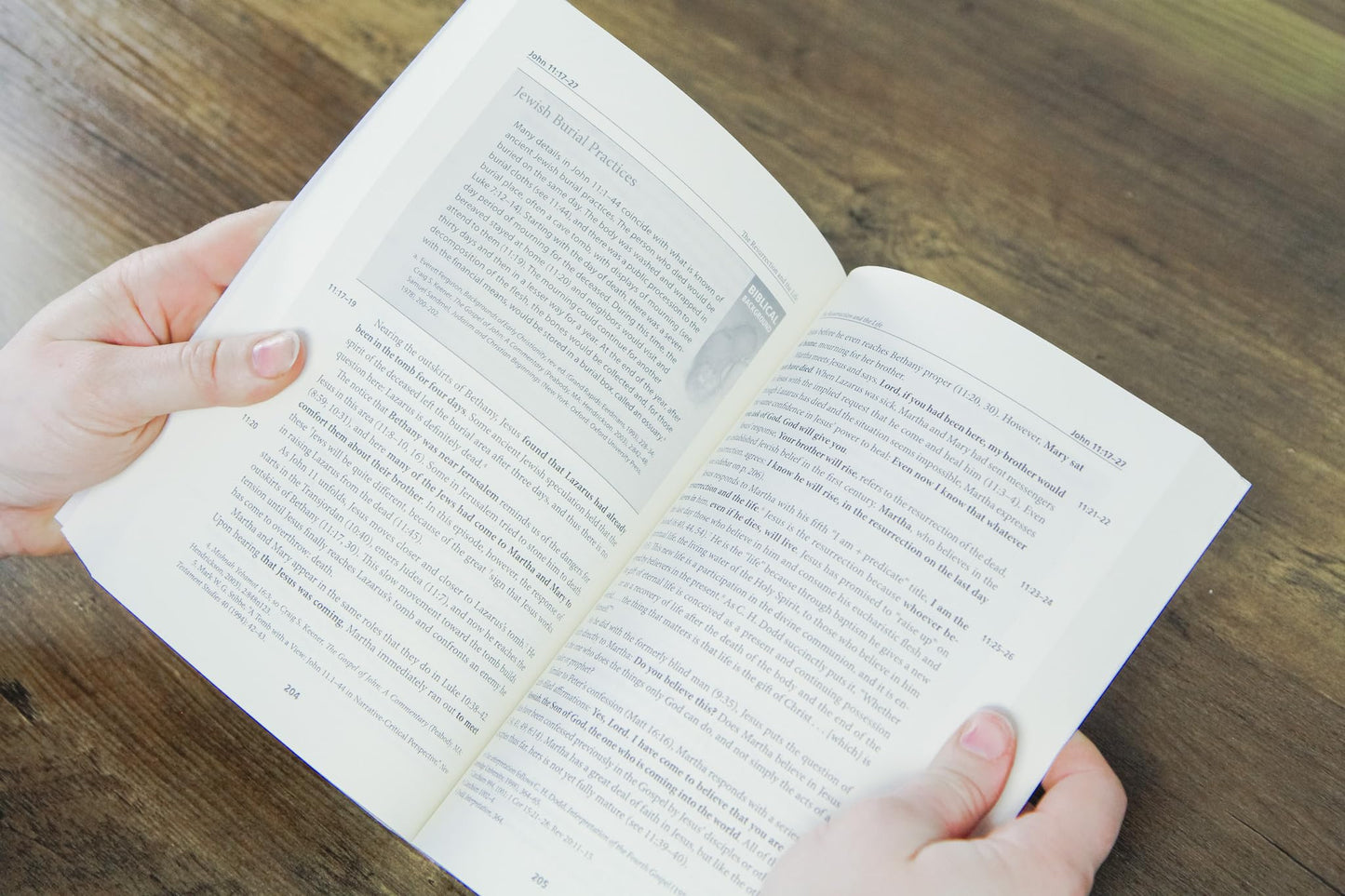 The Gospel of John: A Catholic Bible Commentary on the New Testament by Trusted Biblical Scholars  CCSS (Catholic Commentary on Sacred Scripture)