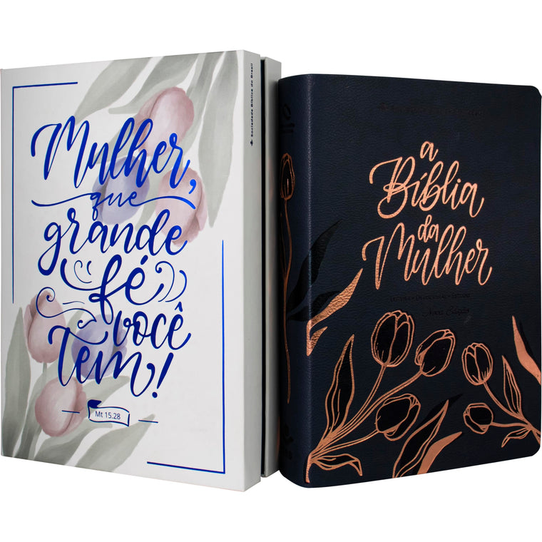 A Biblia da Mulher Nova Edicao - Capa Azul Marinho Nova Almeida Atualizada (Em Portugues do Brasil)
