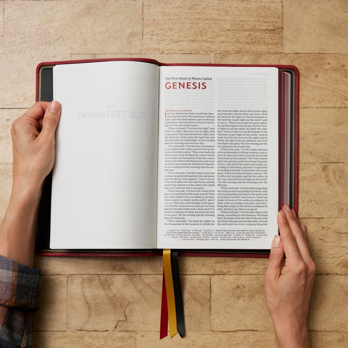 NKJV, Thinline Reference Bible, Large Print, Red Premium Goatskin Leather, Premier Collection, Comfort Print: Holy Bible, New King James Version