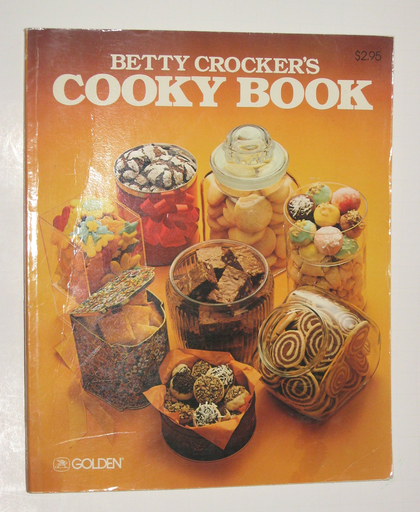Betty Crocker's Cooky Book by Betty Crocker