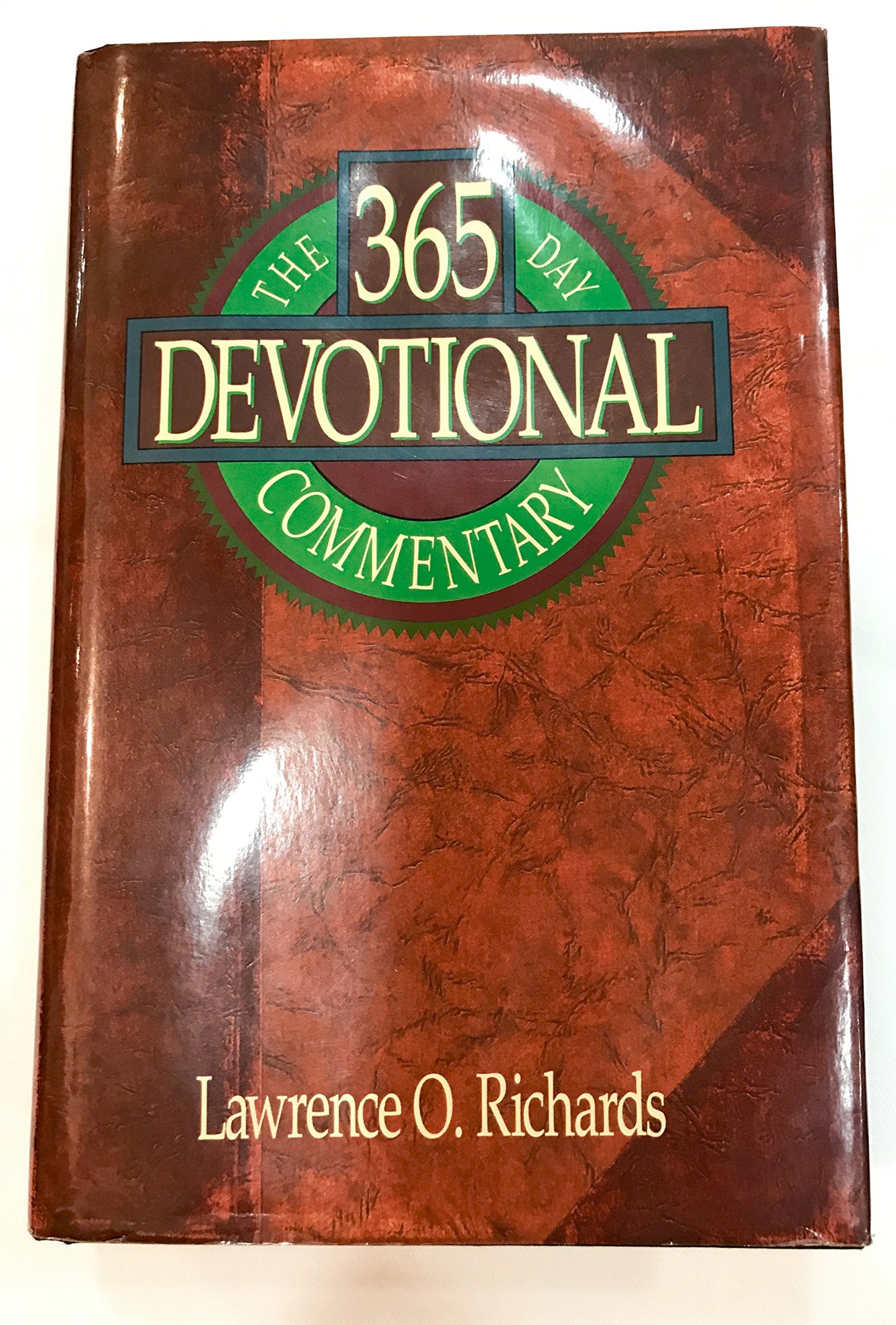 365 Day Devotional Commentary by Richards, Larry