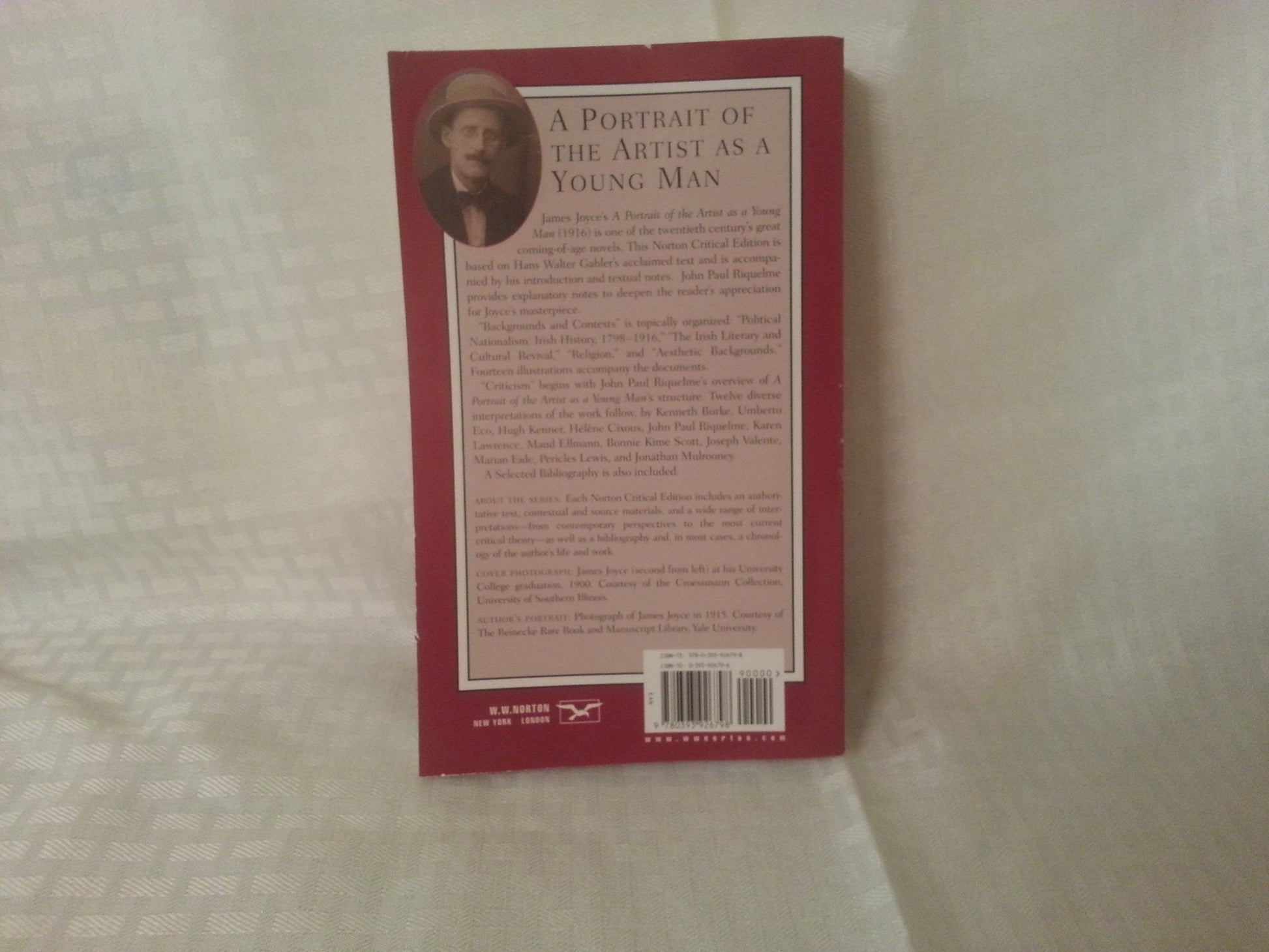 Portrait of the Artist As a Young Man (Norton Critical Editions)