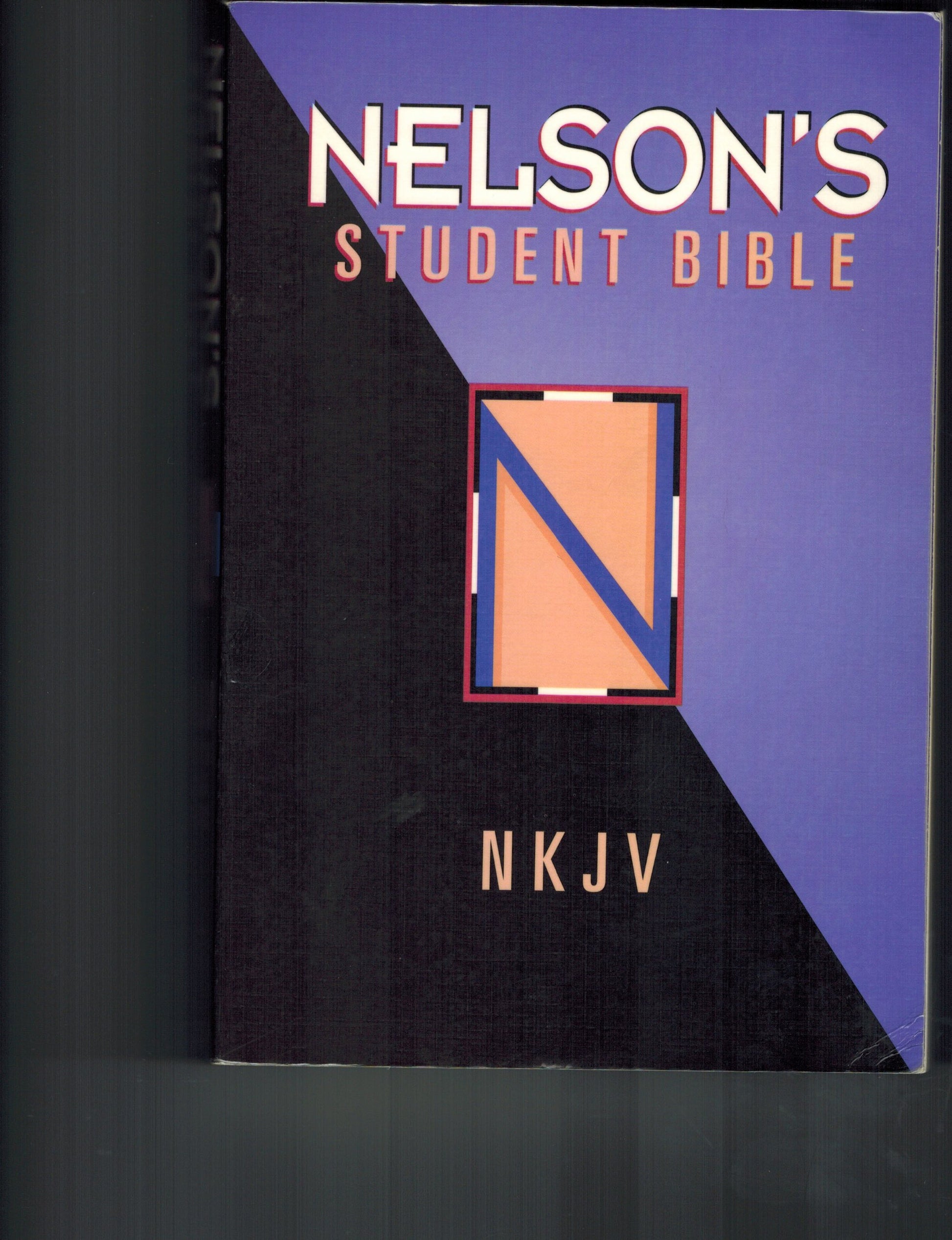 Nelson's Student Bible New King James Version