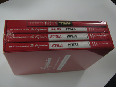 The Feynman Lectures on Physics including Feynman's Tips on Physics: The Definitive and Extended Edition