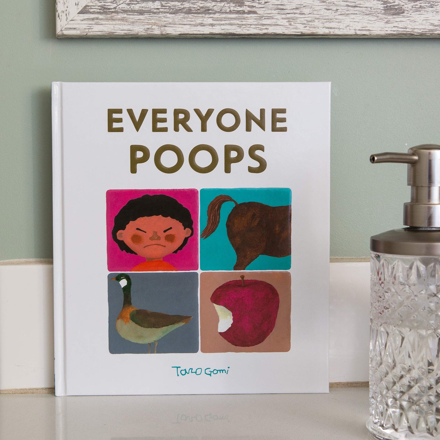 Everyone Poops (Taro Gomi) by Miakarts Books