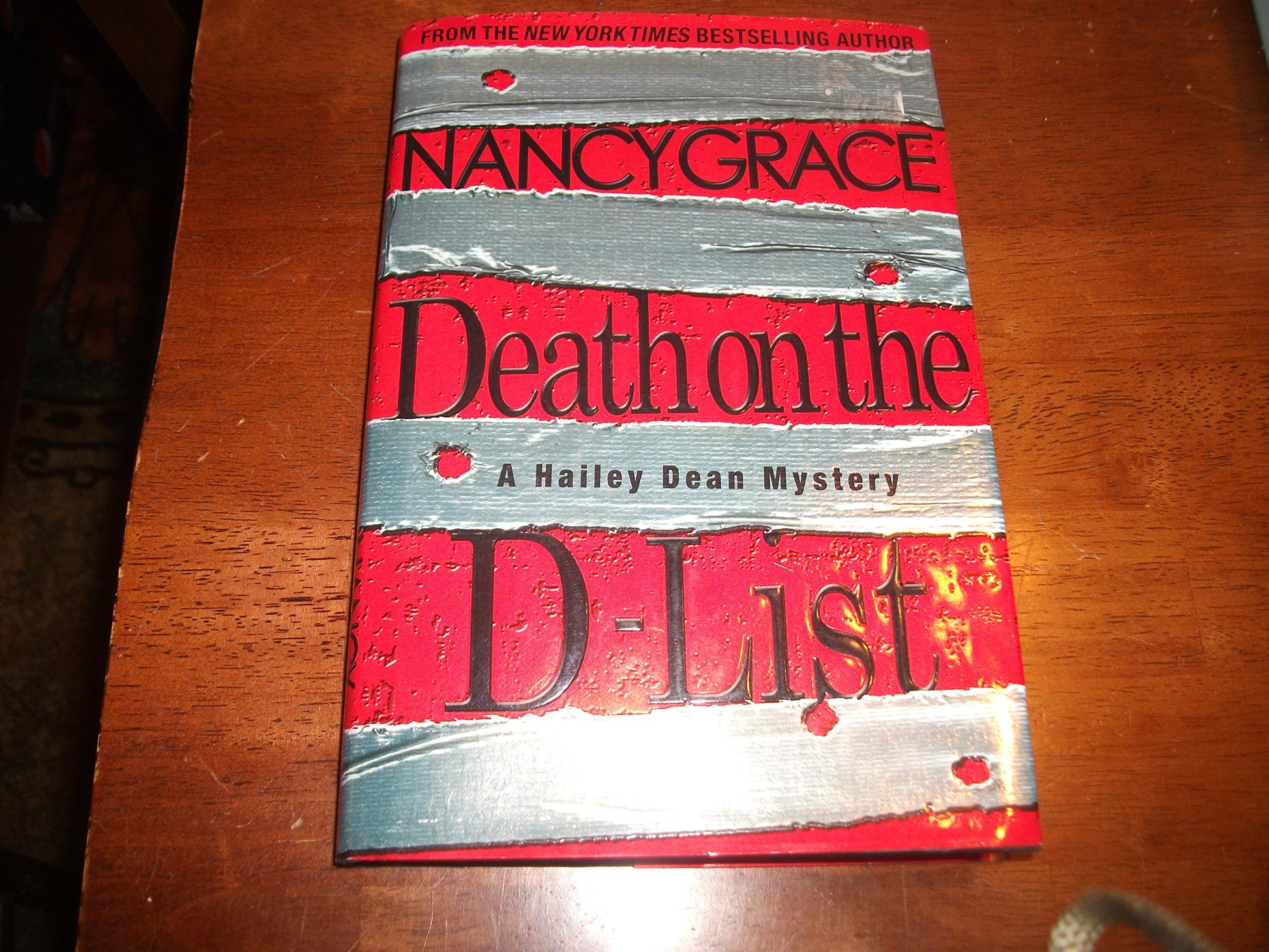 Death on the D-List (Hailey Dean, 2)