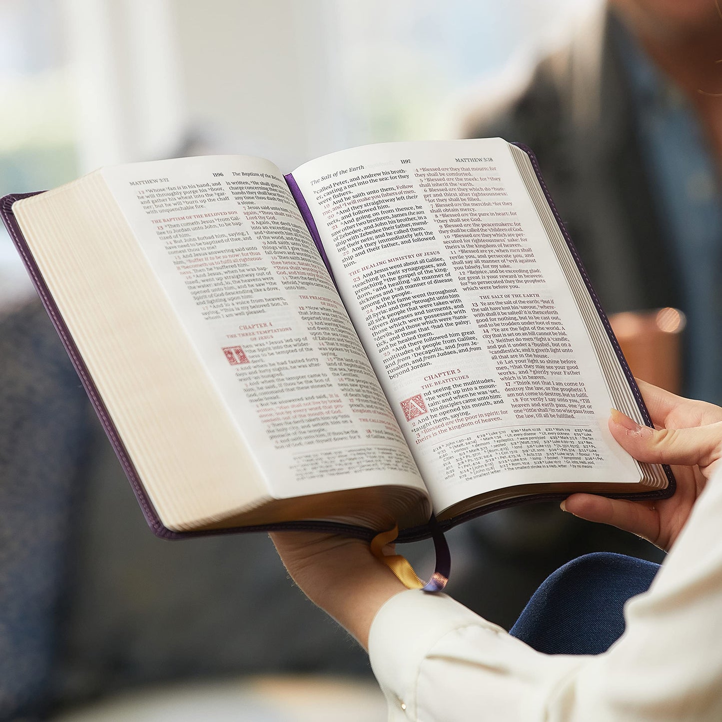 KJV, Personal Size Reference Bible, Sovereign Collection, Leathersoft, Purple, Red Letter, Comfort Print: Holy Bible, King James Version