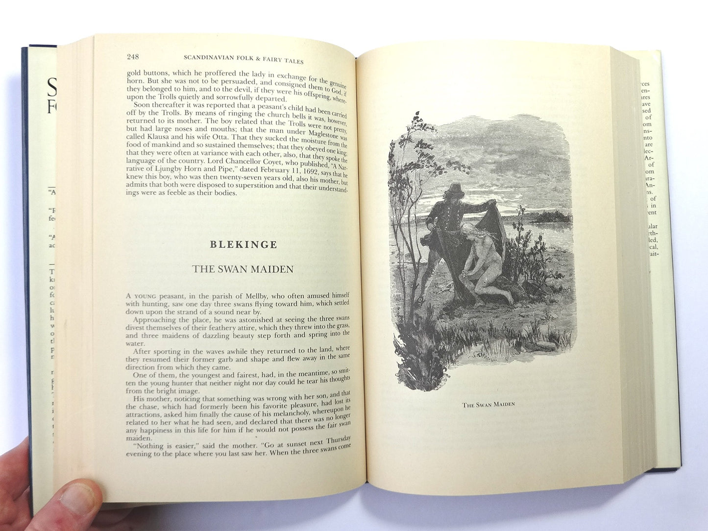 Scandinavian Folk & Fairy Tales: Tales From Norway, Sweden, Denmark, Finland & Iceland