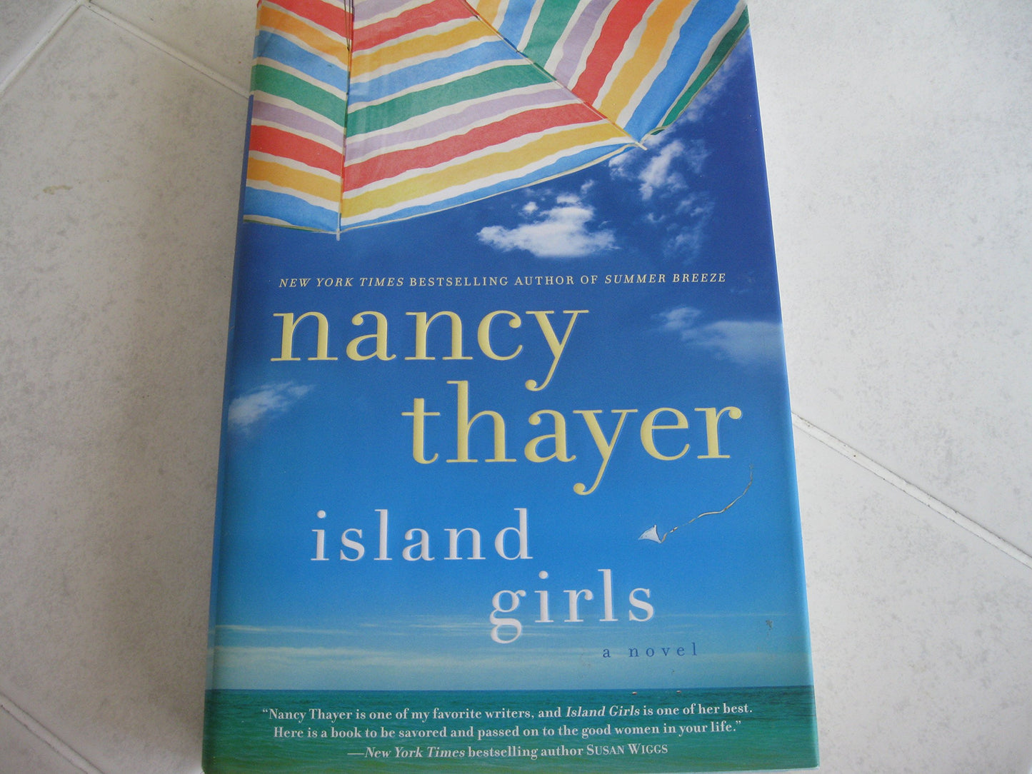 Island Girls: A Novel