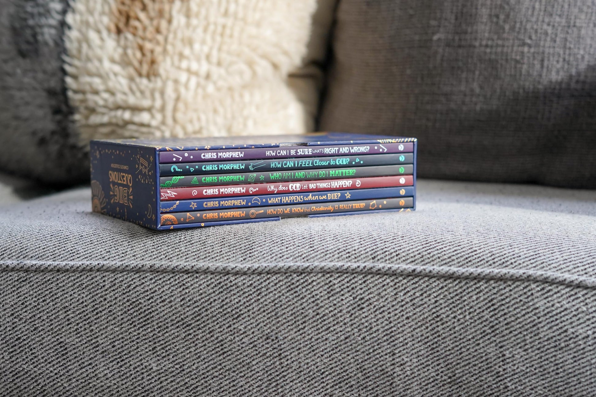 Big Questions Complete Collection: 6-Book Boxed Set (Apologetics for Christian kids, tweens, and teenagers 9-13.)