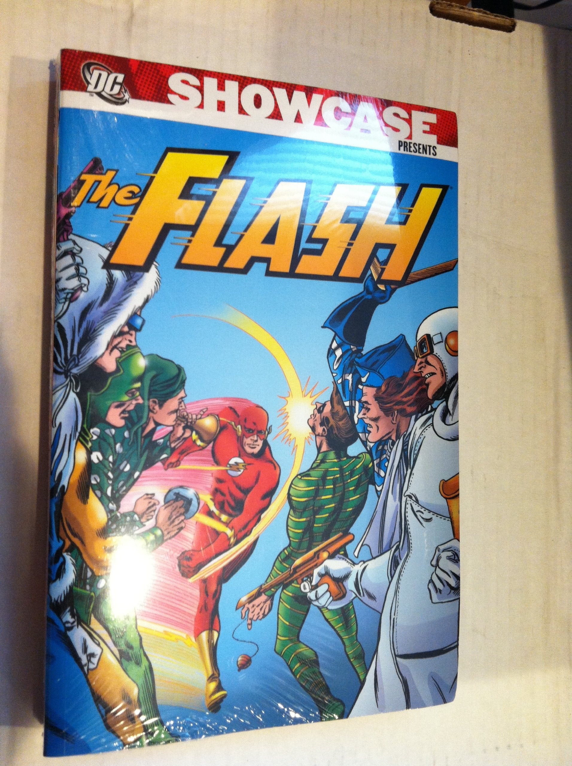 Showcase Presents The Flash 3
