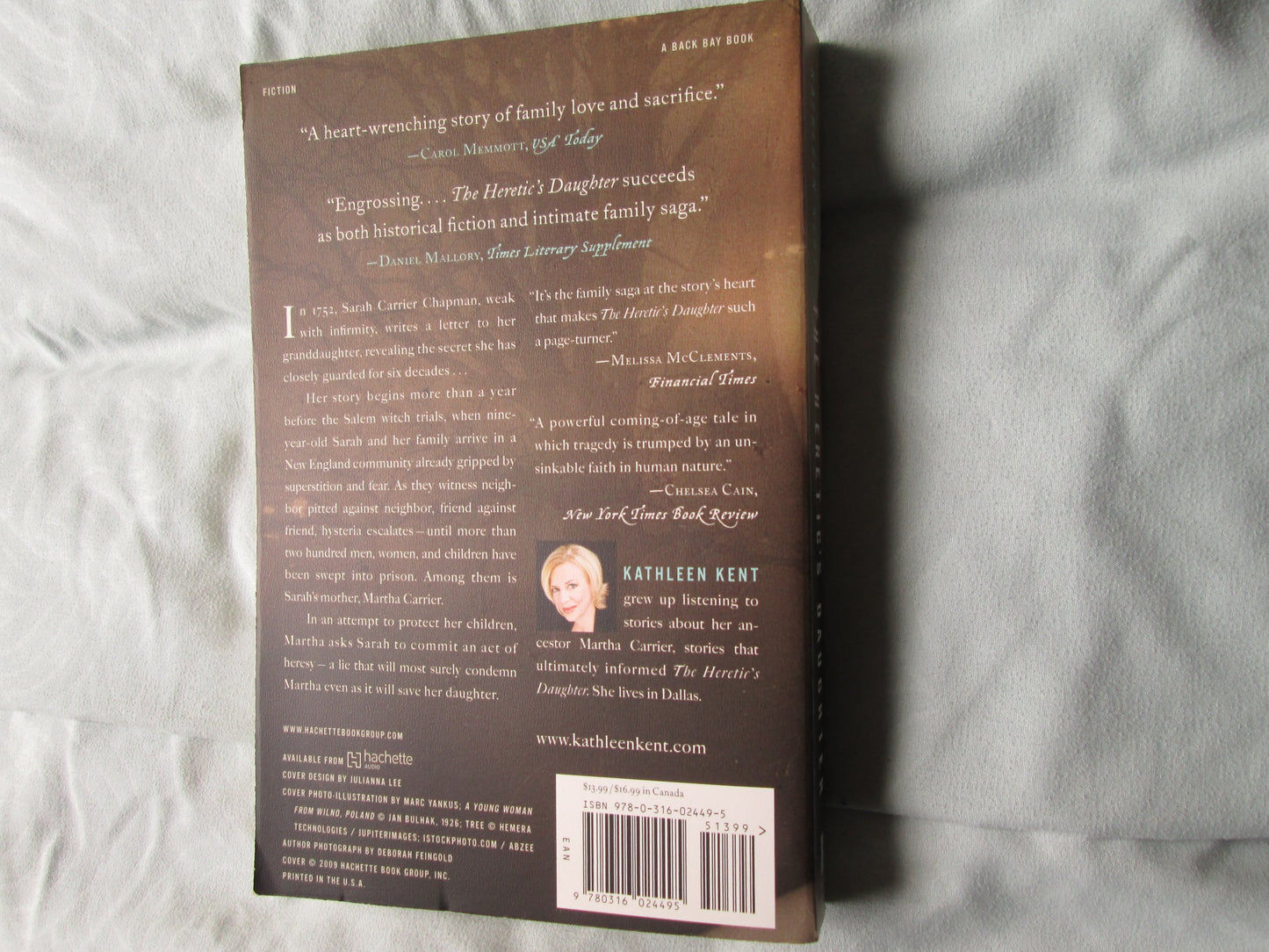 The Heretic's Daughter: A Novel