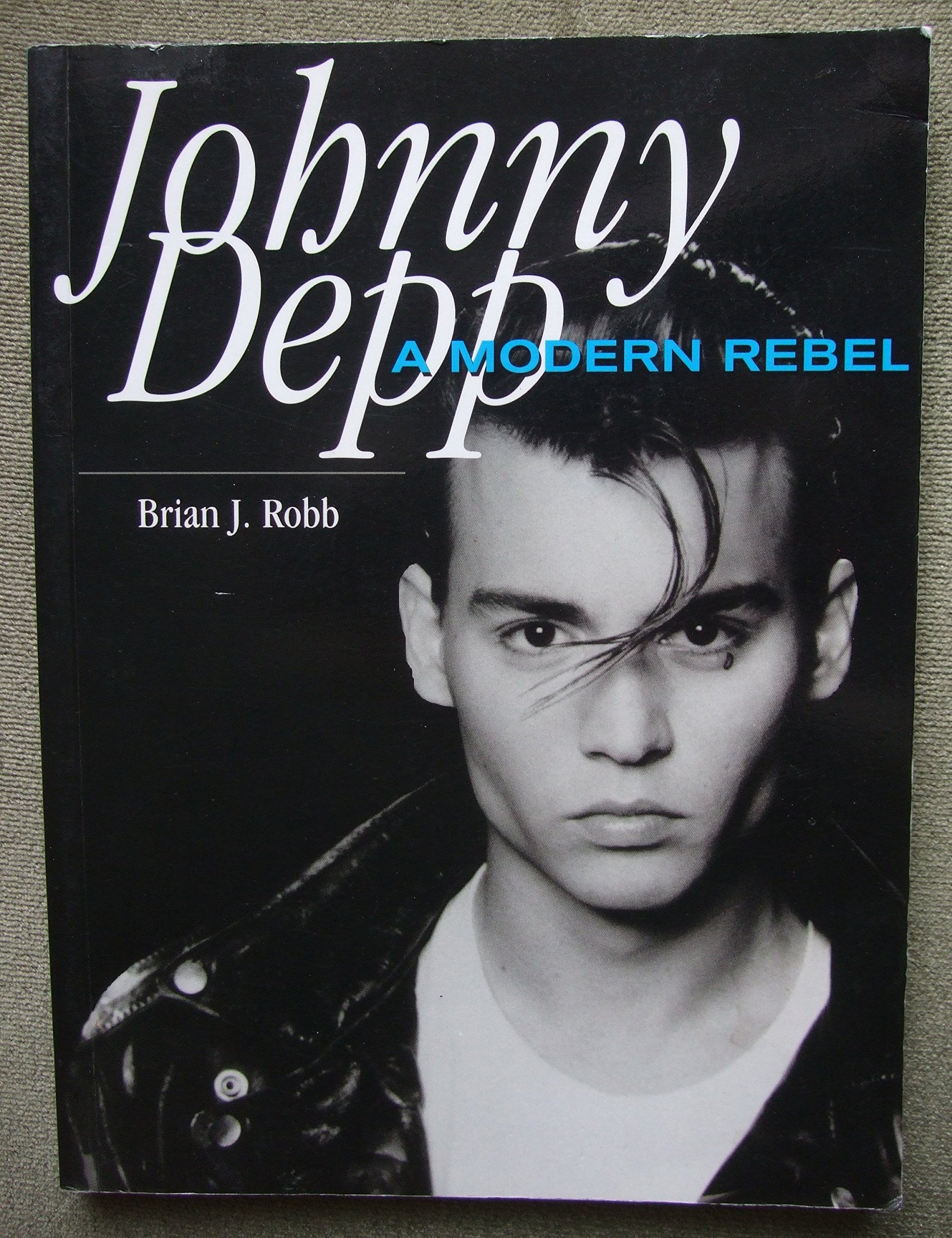 Johnny Depp. A Modern Rebel