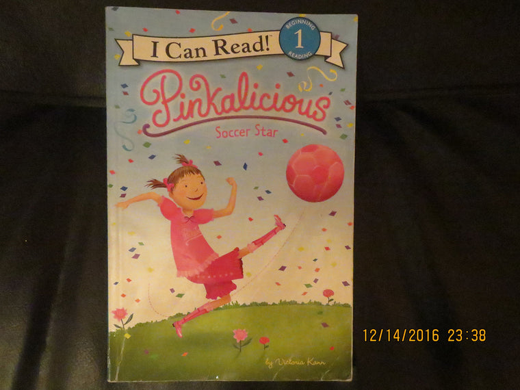 Pinkalicious: Soccer Star (I Can Read Level 1)