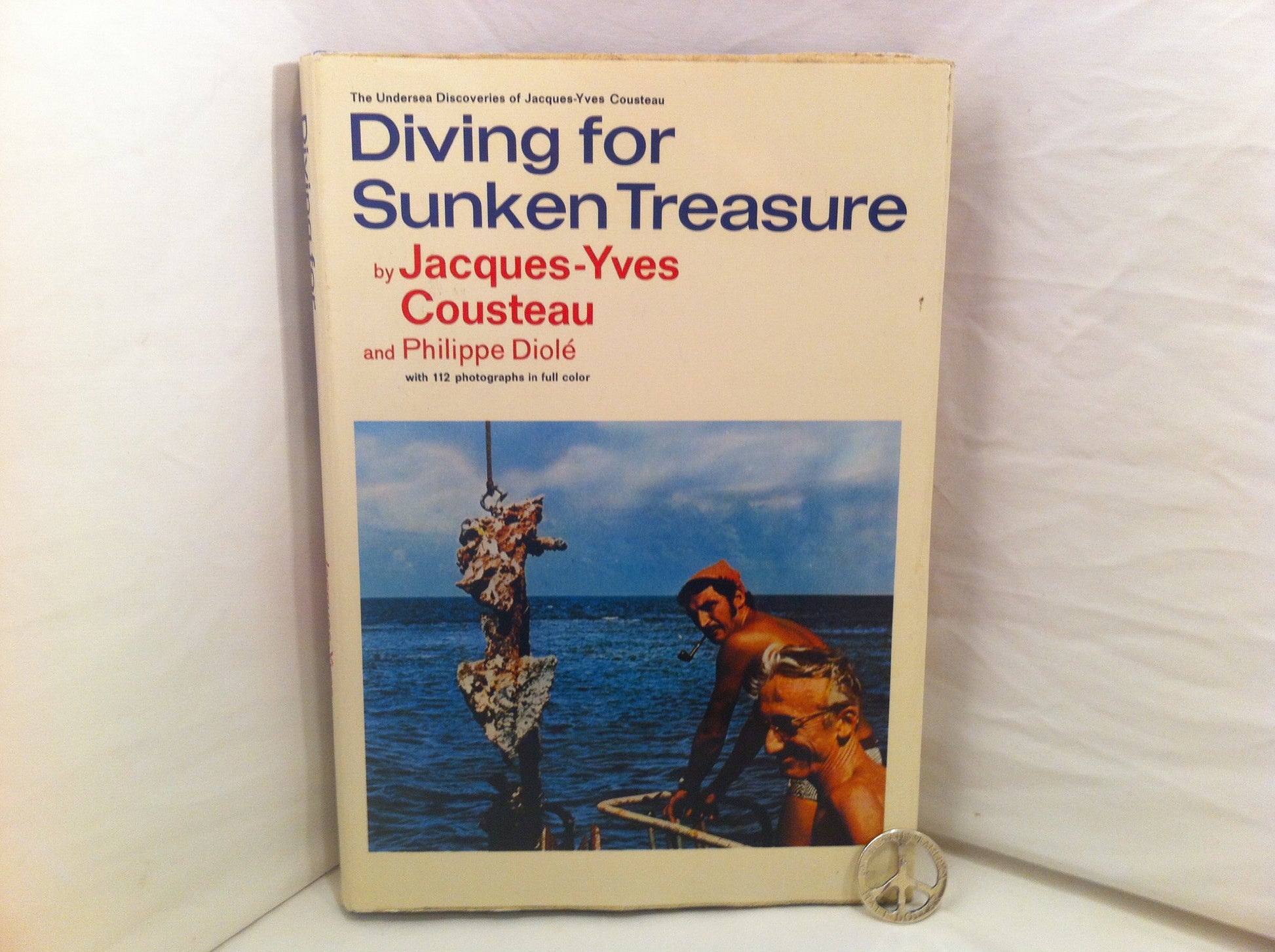 Diving for Sunken Treasure (The Undersea Discoveries of Jacques-Yves Cousteau)