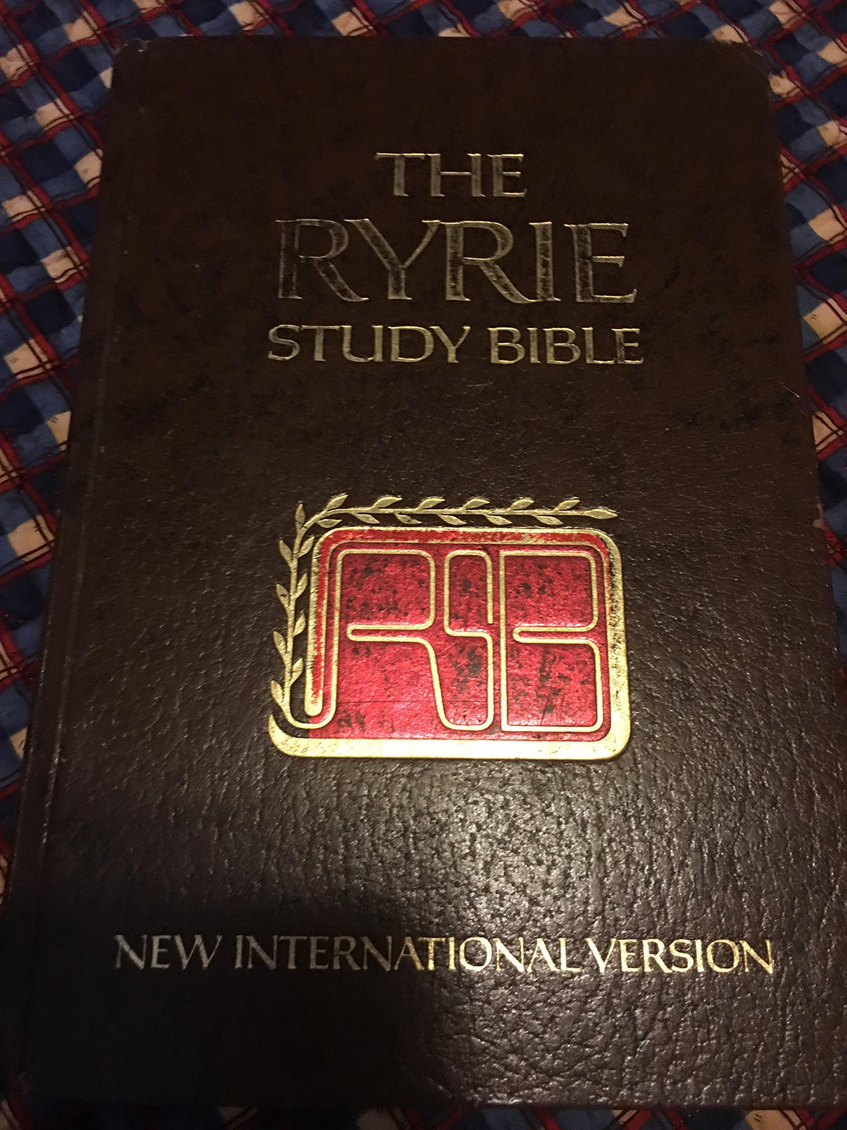 Ryrie Study Bible With Introductions, Annotations, Outlines, Marginal References