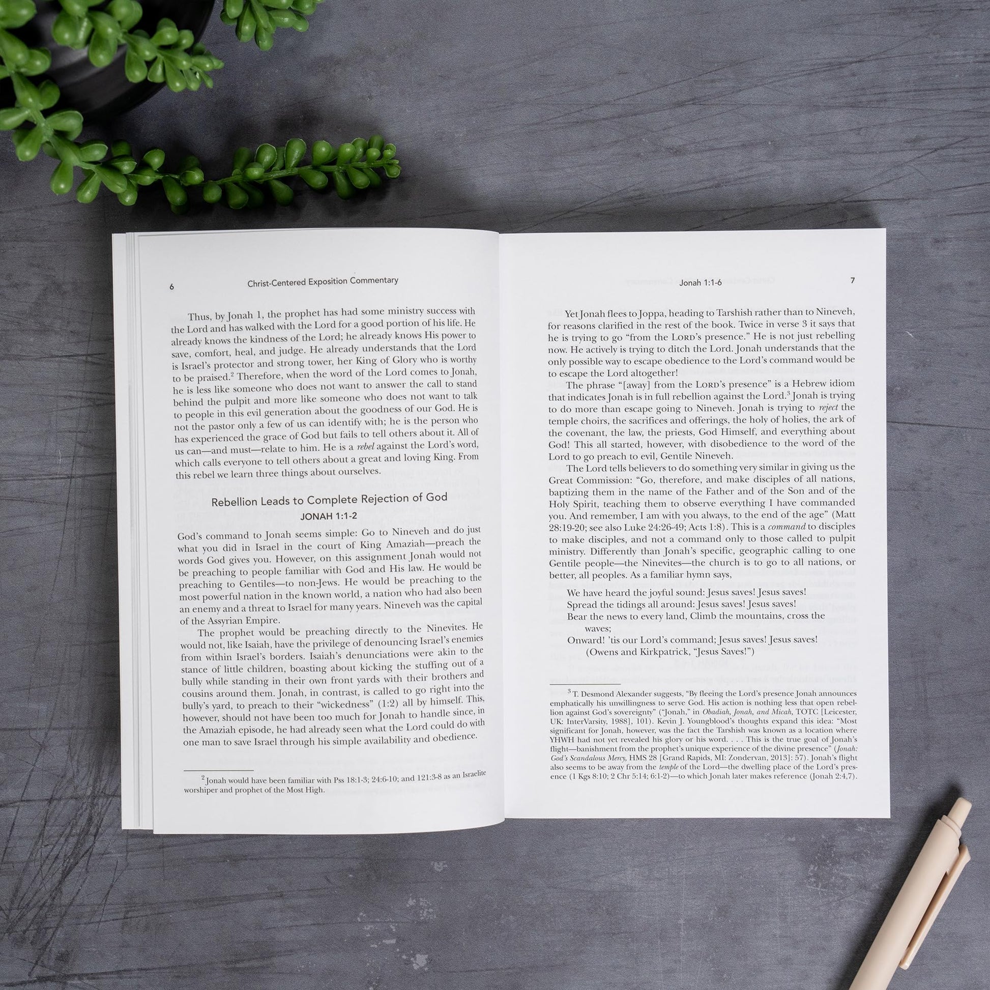 Exalting Jesus in Jonah, Micah, Nahum, Habakkuk (Christ-Centered Exposition Commentary)