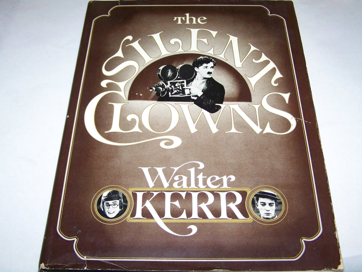 The silent clowns by KERR, WALTER