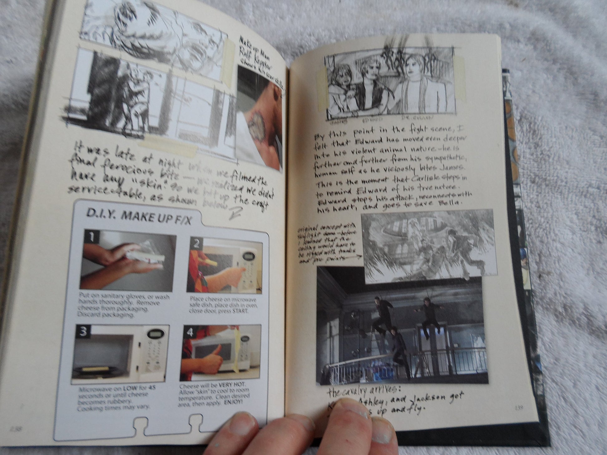 Twilight: Director's Notebook: The Story of How We Made the Movie Based on the Novel by Stephenie Meyer