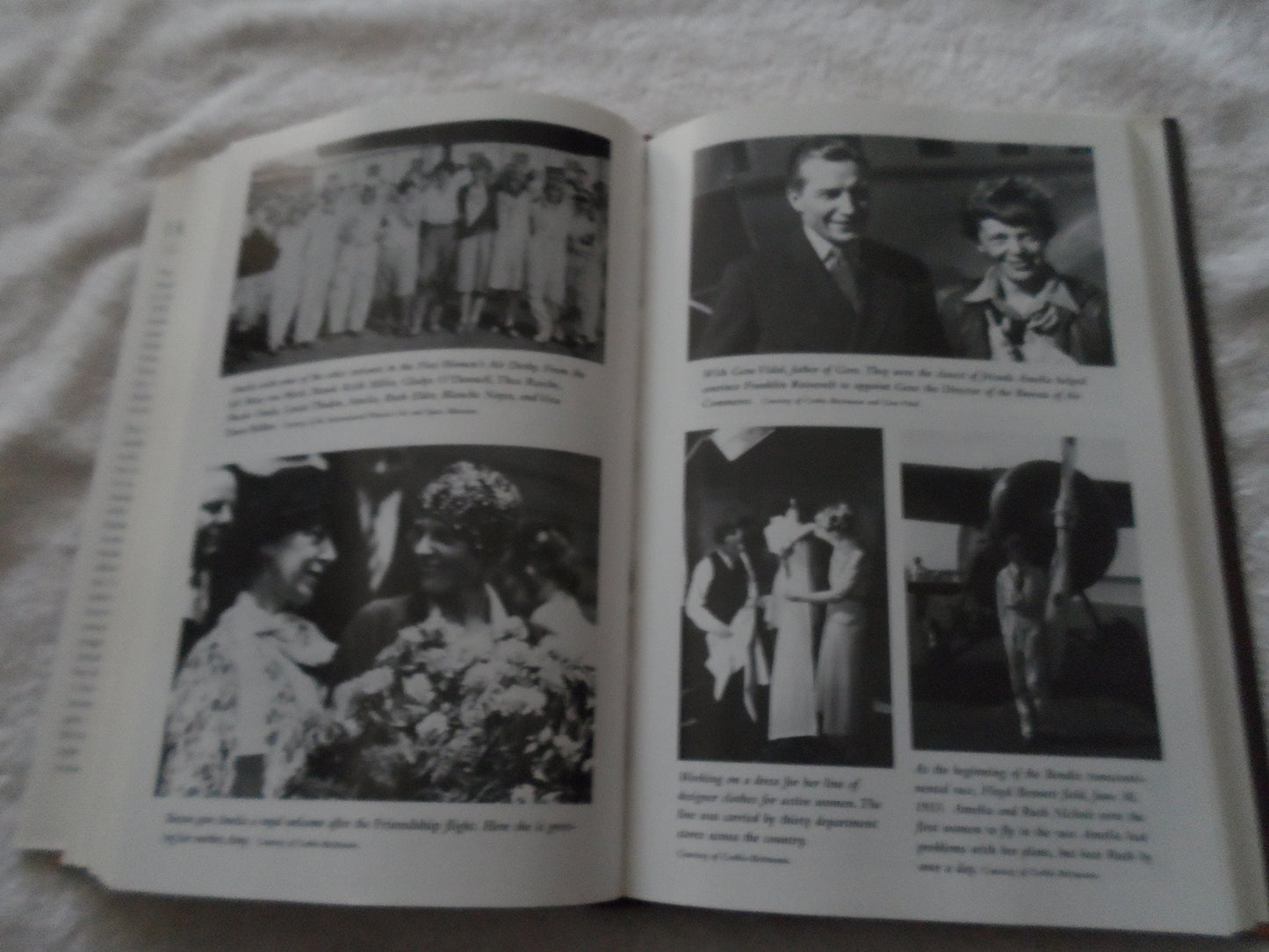 East To The Dawn: The Life Of Amelia Earhart by Butler, Susa