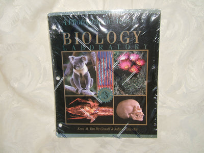 Photographic Atlas for the Biology Laboratory