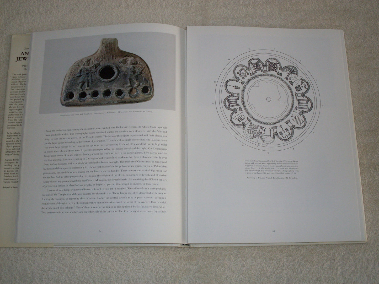 Ancient Jewish Art: East and West (English and French Editio